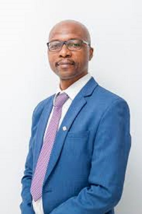 Managing Director Lekani Katandula