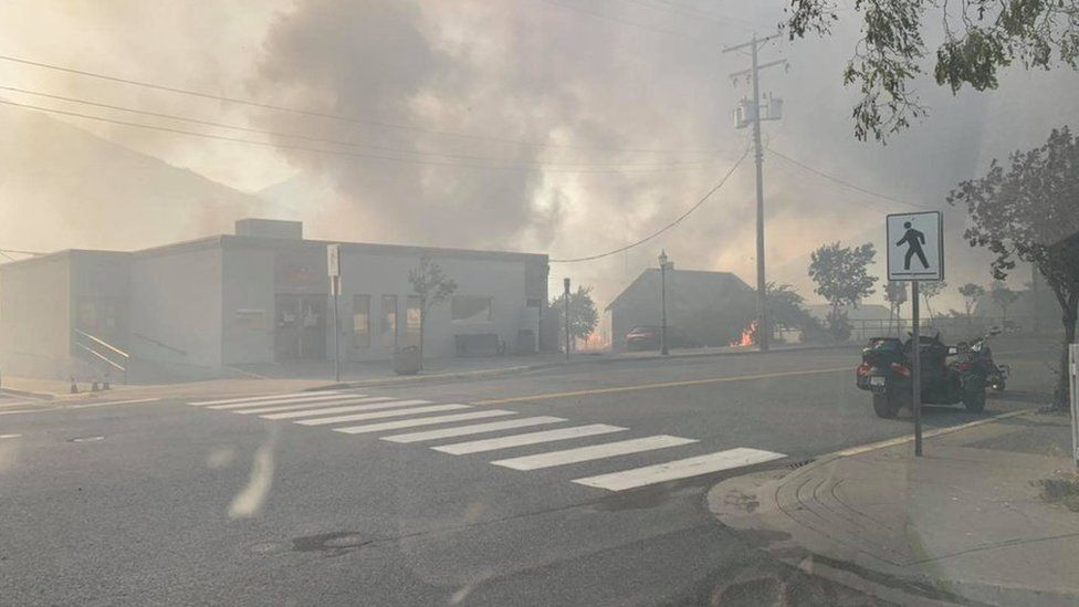 Canada Lytton: Heatwave record village overwhelmingly burned in wildfire
