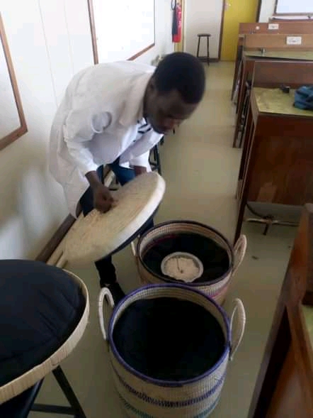 Malawi’s MUBAS student Paul Kaipa invents fire-less cooker