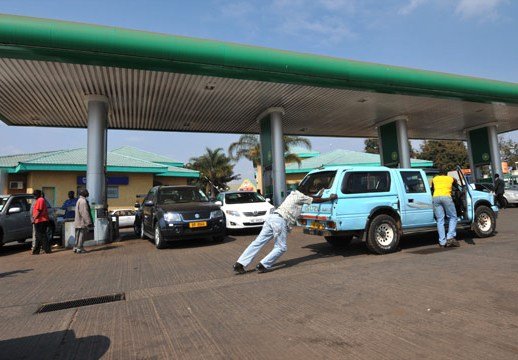 Chakwera’s doomed Tonse: Fuel shortages in Malawi blamed on Truck driver strike