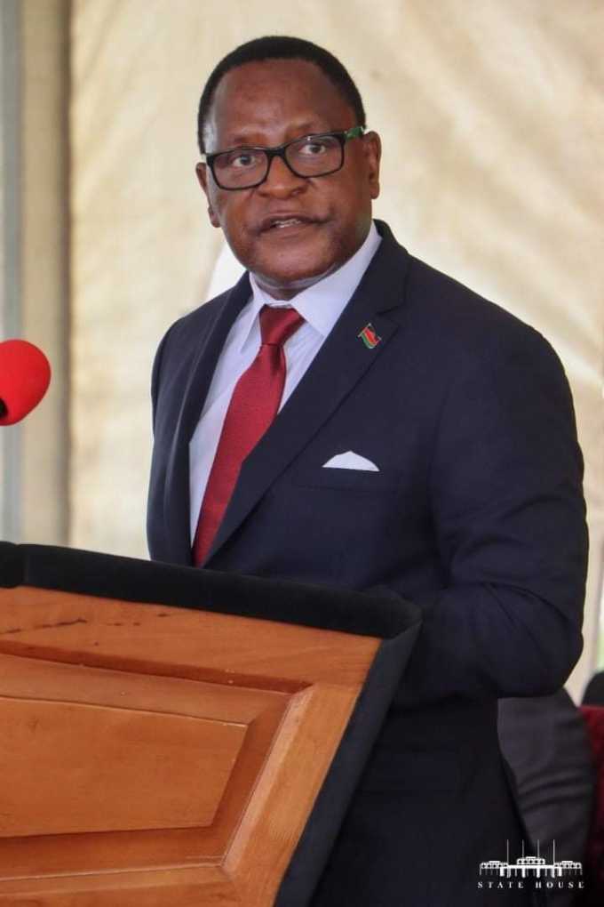 SADC Chair Lazarus Chakwera hails Malawi, Zambia as “examples of democracy”