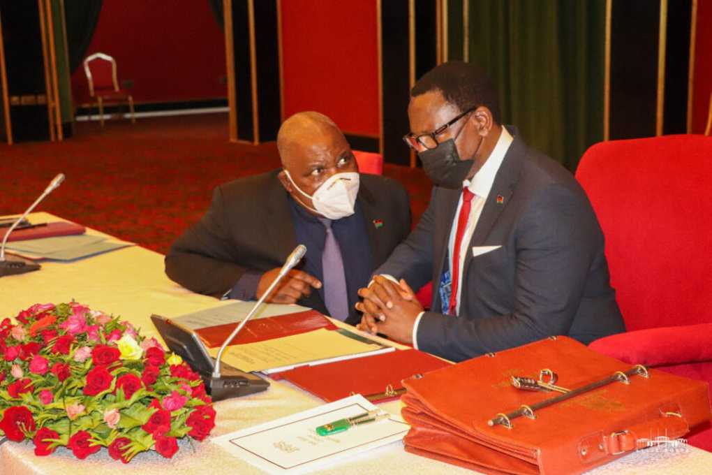 President Chakwera in an emergency meeting with cabinet ministers without Chilima