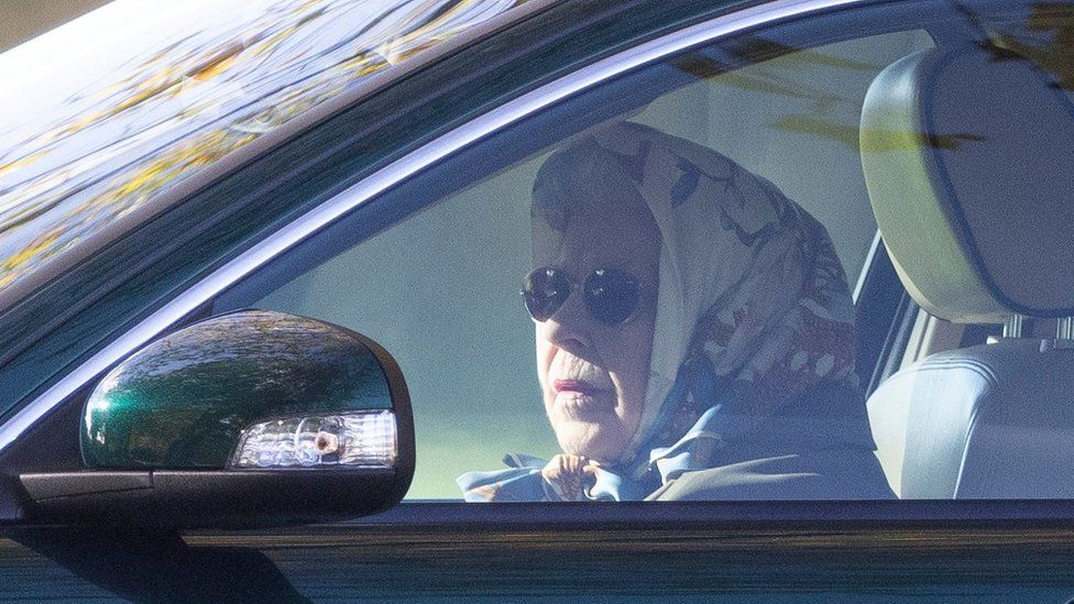 UK Queen Elizabeth II recovers from COVID-19