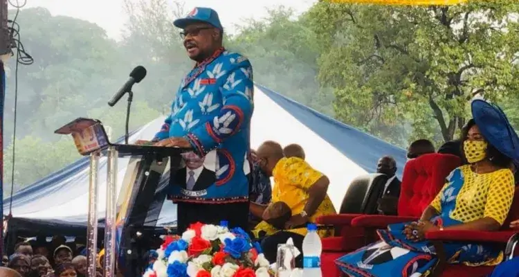 Mutharika dares Chakwera-“I can send my boys to fix Malawi’s ailing economy”