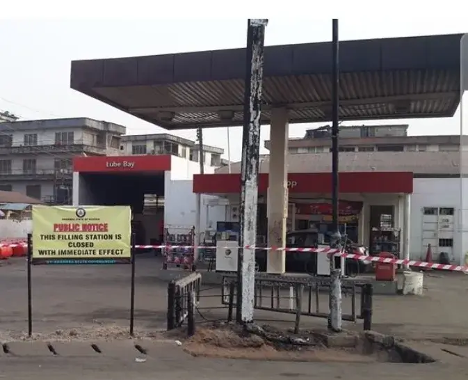 Malawi tax agency seals Fayz Muhammad’s Mugg and Bean complex Lilongwe for evading duty