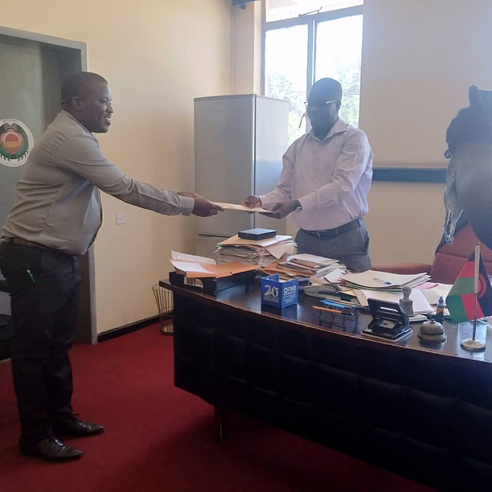 Nsanje Civil Society Network Pens Chakwera on delayed Repairs on The Damaged Ml Road Between Nsanje Boma and Thabwa Road