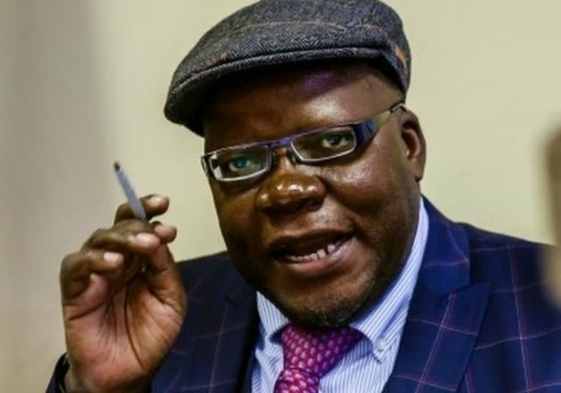 Zimbabwe’s Opposition Vice President Tendai Biti arrested on podium