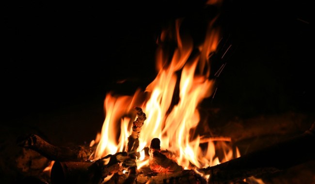 Nigerian man sets wife ablaze while asleep for secretly buying property