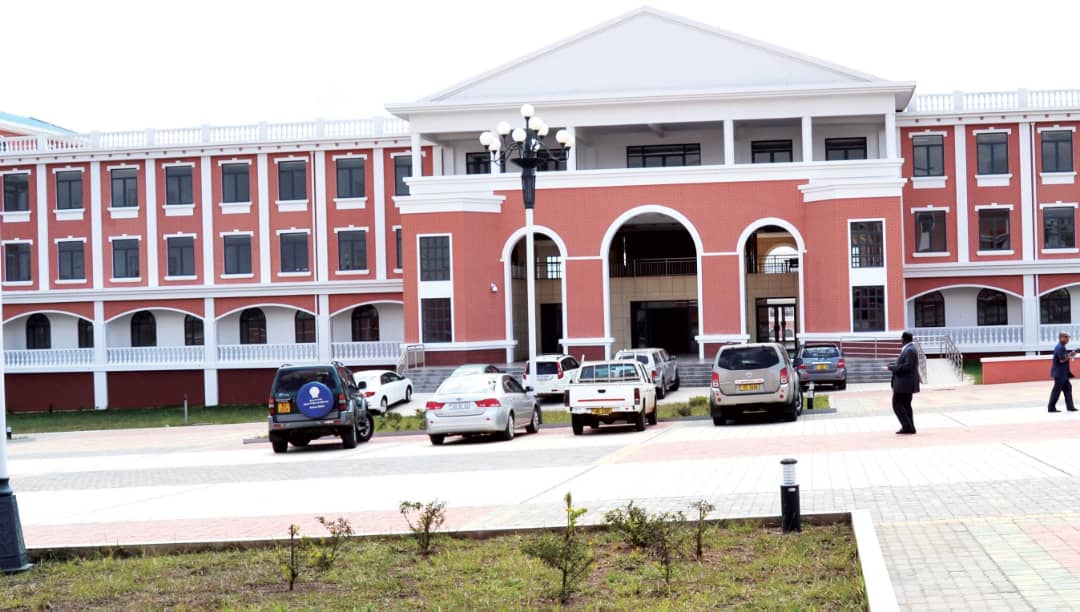 MUST suspends five students to two years over tuition fees protest