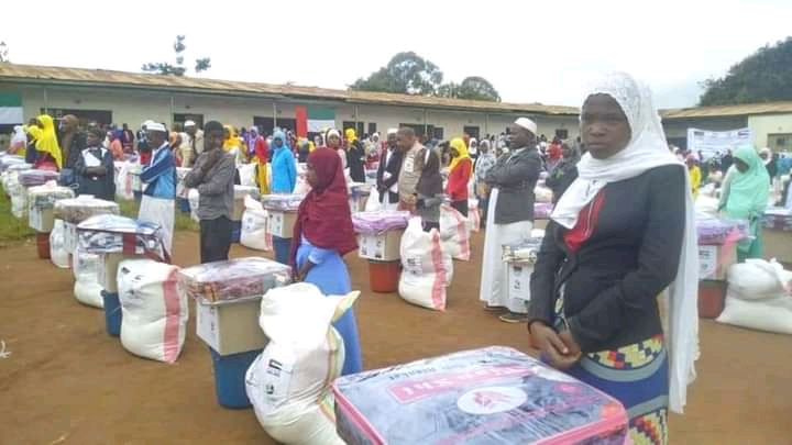Darussunnah Foundation, MAM donate to Dedza disaster victims