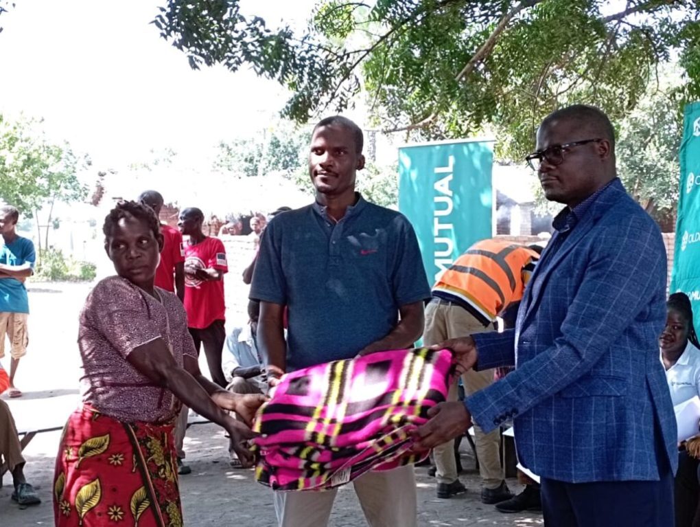 Old Mutual donates relief items to Chikwawa flood survivors