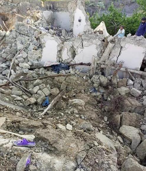 Afghanistan Earthquake claims 920 lives, scores wounded