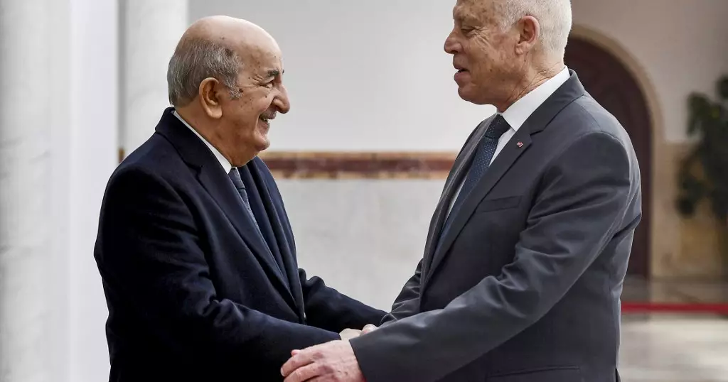 Algeria to reopen its border with Tunisia