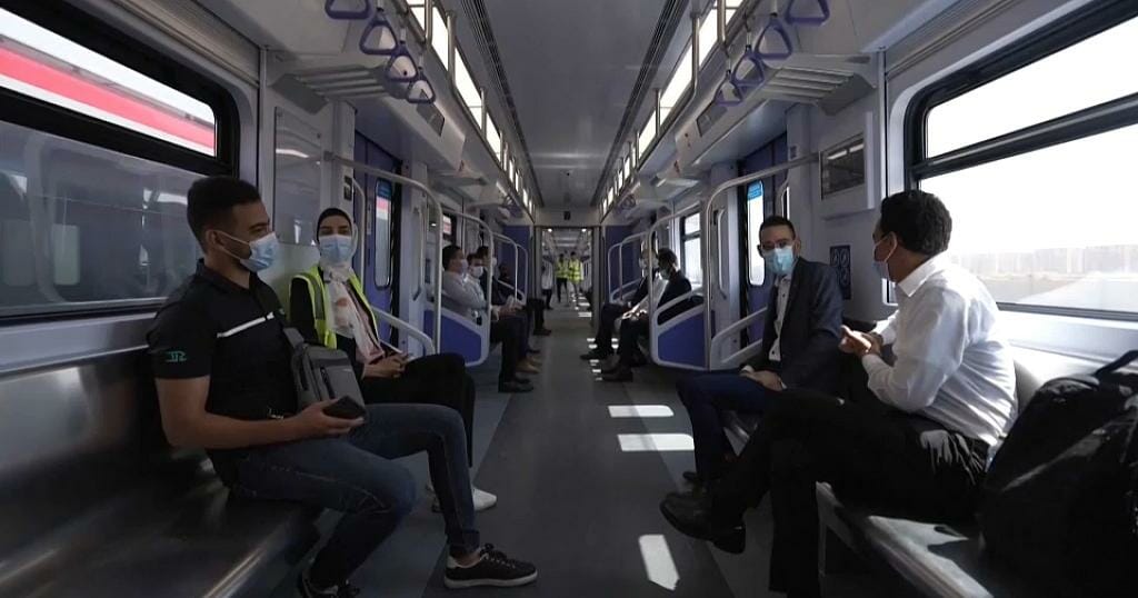 Egypt: First electrified light rail transit system begins operations