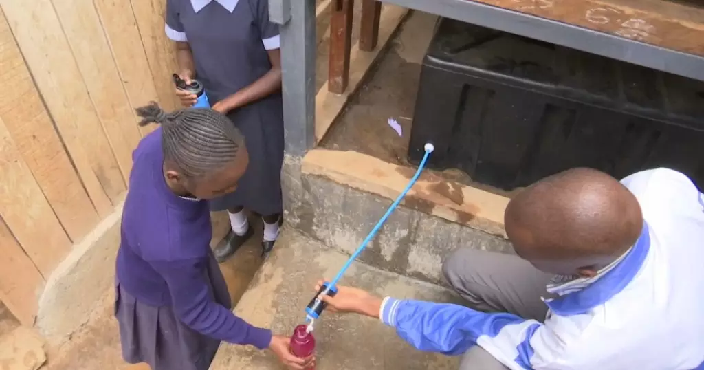 Atmospheric generator brings safe water to drought hit-Kenyans