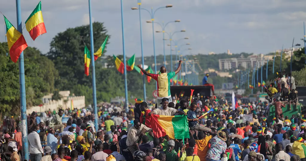 Mali: Hundreds march against UN peacekeepers
