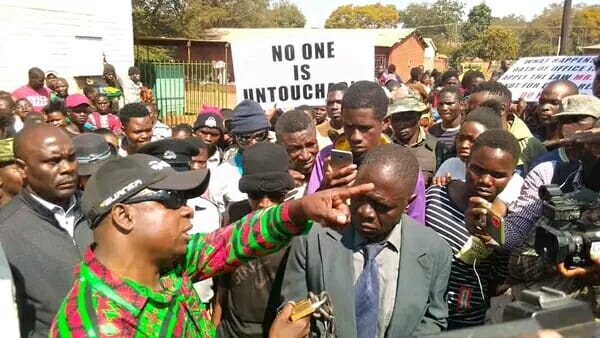 Mbadwa Zokhudzidwa up with demos against “Tonse Alliance” dubious fertilizer supply contract