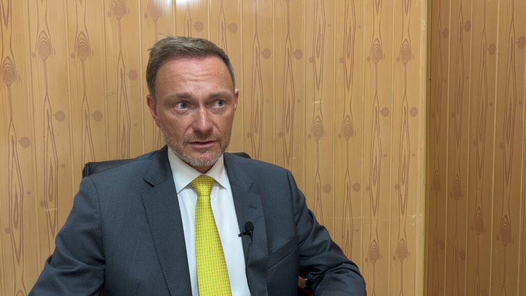 Germany to stick to timetable to withdraw troops from Mali