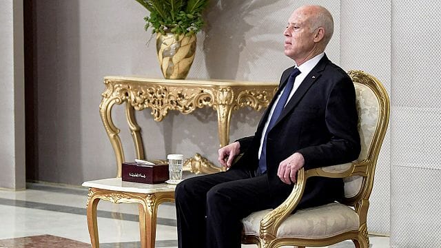 Blinken says Tunisia risks ‘deep end’ without IMF deal