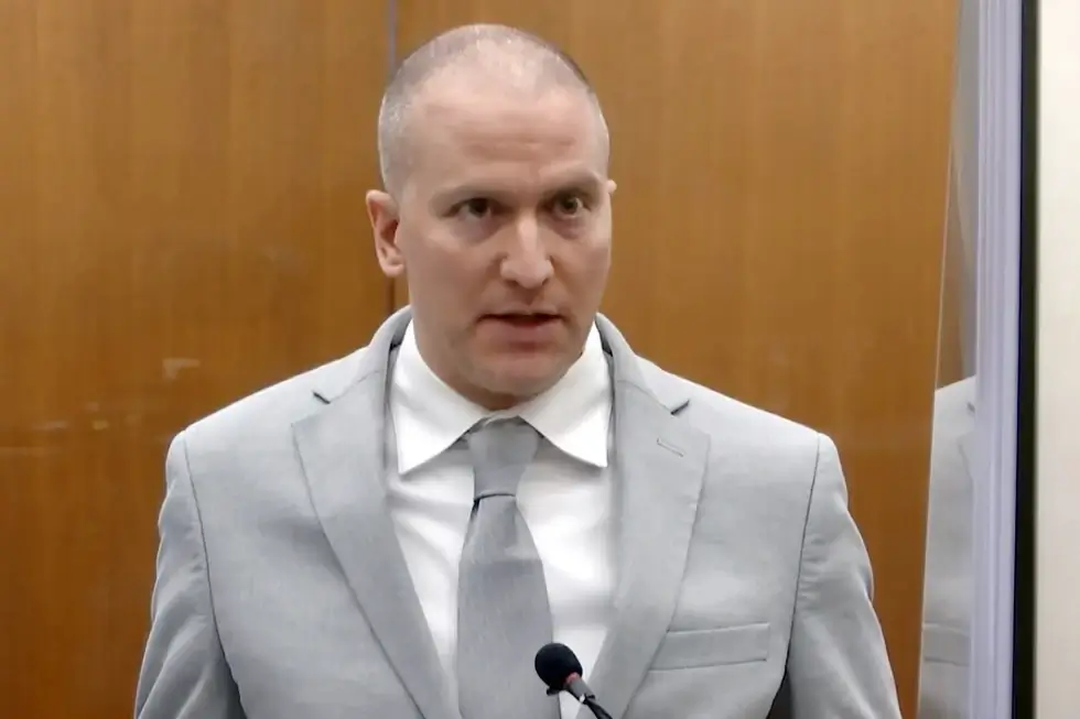 Former US police officer Derek Chauvin who murdered George Floyd stabbed in prison