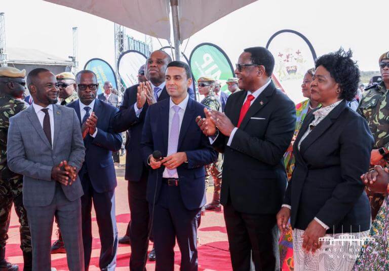 AMalawi 123, 000 apeza ntchito pamene Chakwera wakhazikitsa ntchito zomanga mafakitale