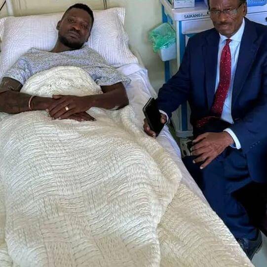 Bobi Wine Shot in Leg, Undergoes Successful Surgery Amidst Heavy Police Presence