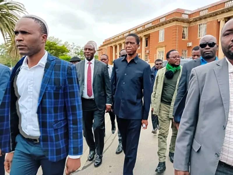 Former President Edgar Lungu angered after Police block him from leaving court premises