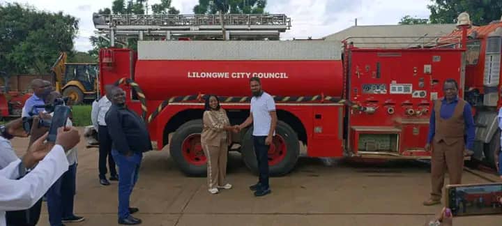 Lilongwe Asian business community donates repaired fire engines to Lilongwe city council