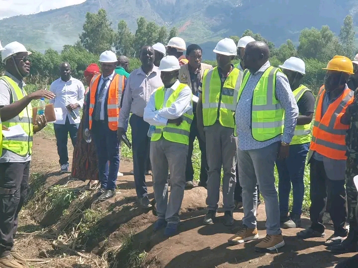 Deputy Minister of Agriculture, Benedicto Chambo, tours Wowo Irrigation scheme in Phalombe district