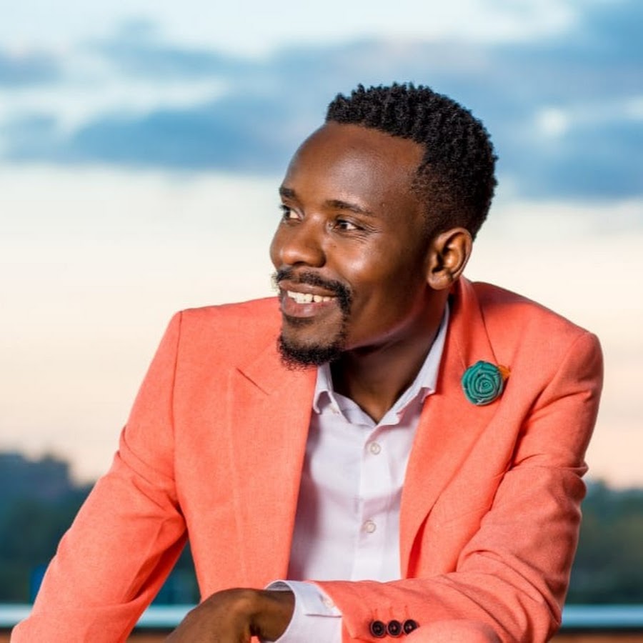 Singer Patience Namadingo