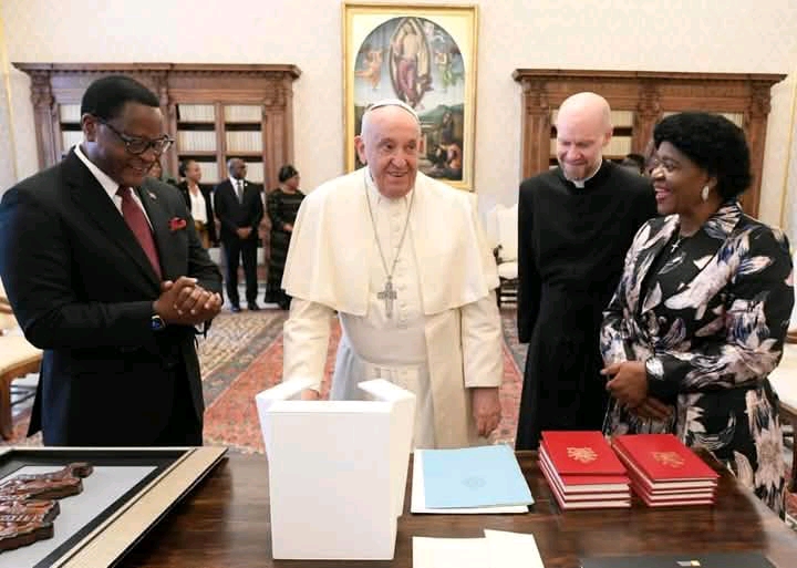 Chakwera condoles catholic community on Pope Francis death