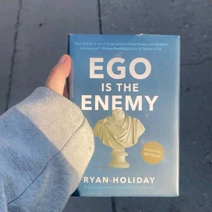 “Ego is the Enemy” by Ryan Holiday: 5 transformative lessons for personal growth and success