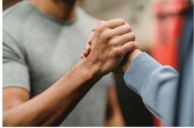 How to Choose the Right Health Coach Training Program for You