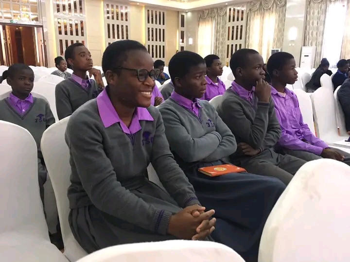 Diverstorm: Teaching Creativity and Innovation in African Schools