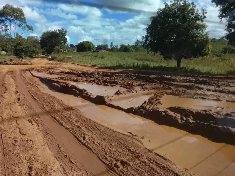 Road to ruin: Neno residents suffer as unfinished roadwork worsens transport crisis