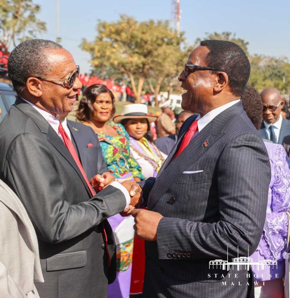 Chakwera hails Mpinganjira for investing in Cancer fight