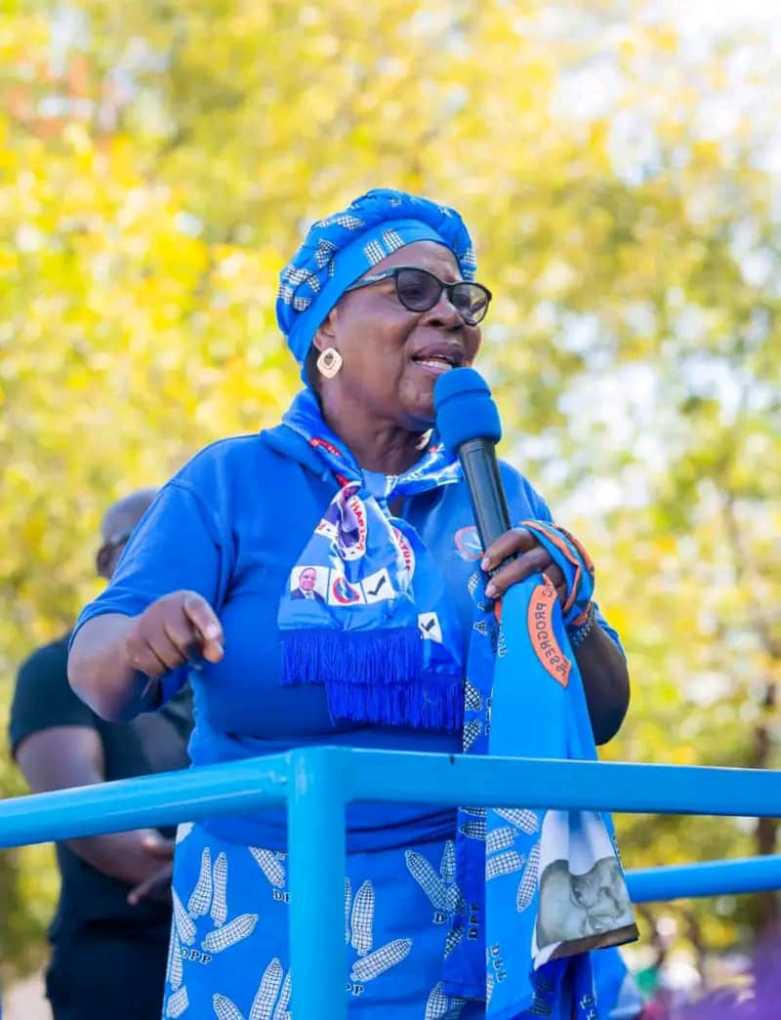 Jane Ansah storms Nsanje Maraka