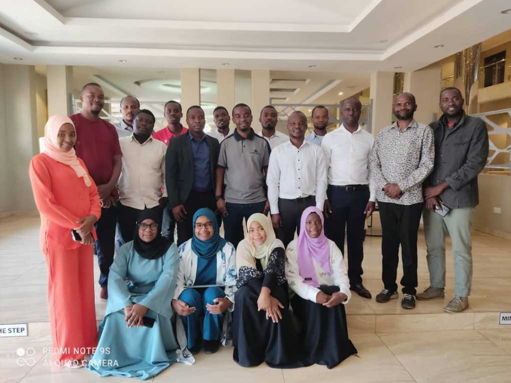 MEC dares AMUJO on quality ethical election reporting