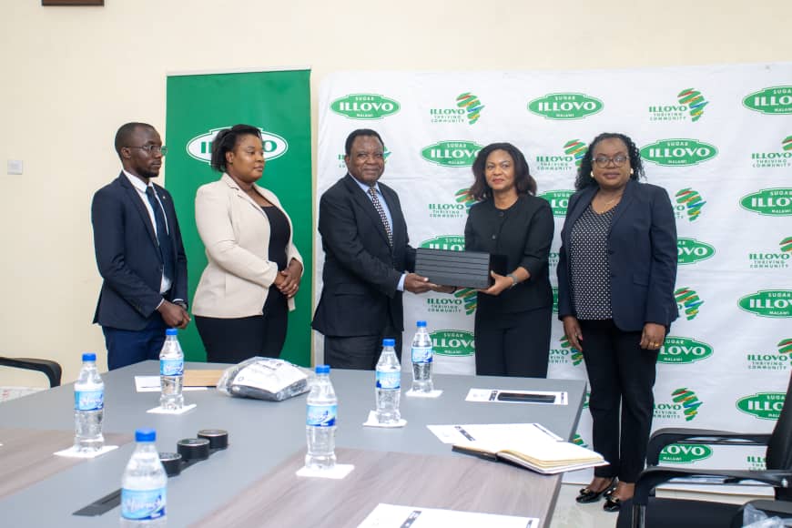 Illovo donates MK30M computers to Catholic University