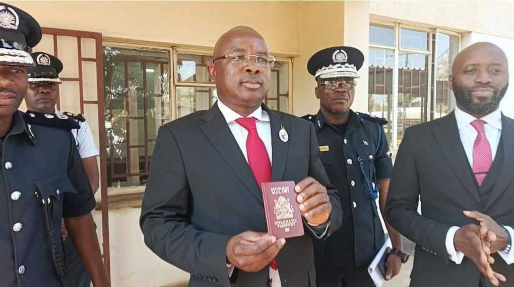 Malawi’s Passport printed in India?