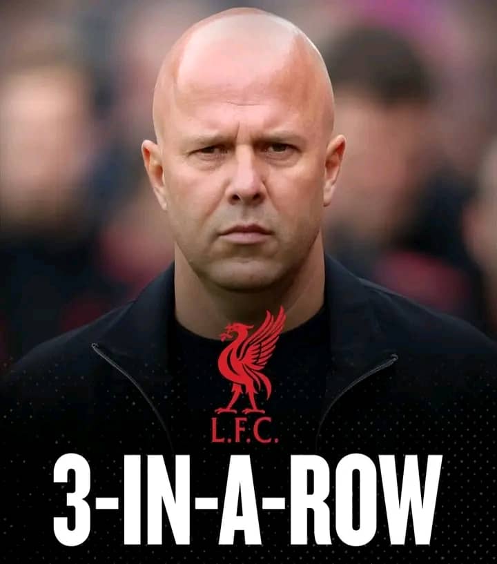 Liverpool suffer third consecutive defeat as Arsenal go top