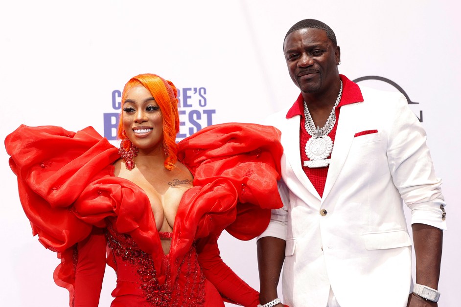 Akon’s wife demands €100 million divorce settlement amid wealth controversy