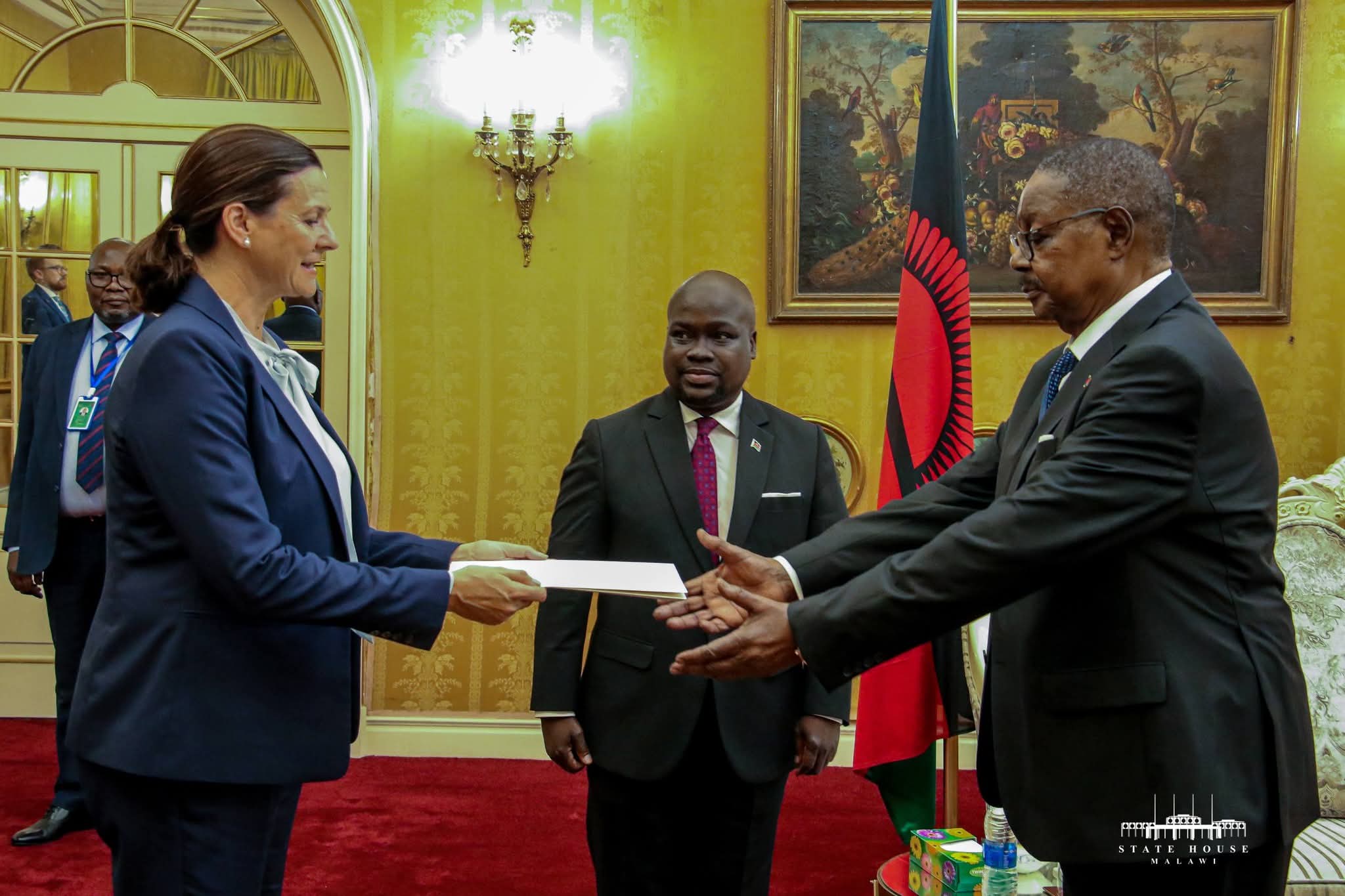 Mutharika welcomes new British envoy Leigh Stubblefield, Ready to embrace UK’s “donor-to-investor” strategy