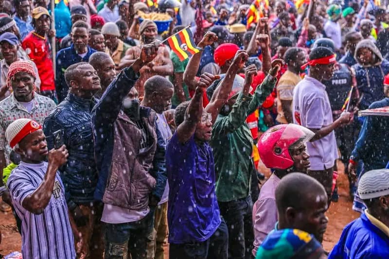 Bobi Wine’s final push: NUP supporters brave rains for Kampala rally