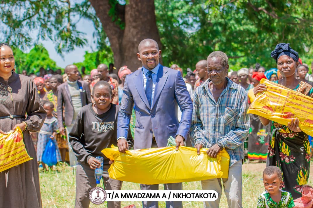 Apostle Kawinga reaches over 3000 Nkhotakota’s flood survivors with relief aid