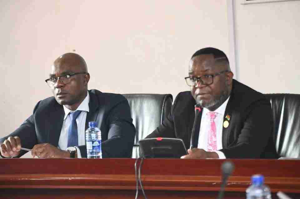 Is PAC really independent on Amaryllis Hotel purchase probe? Chair Malondera allegedly caught sharing questions with Kapondamgaga