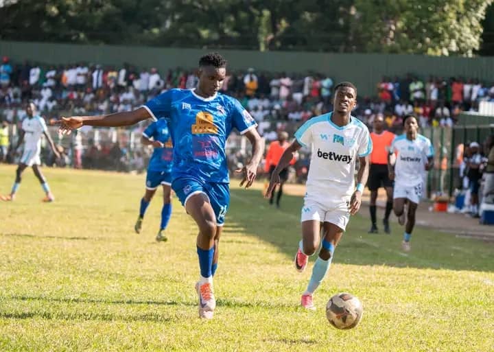 Wanderers, Silver extend stalemate tradition