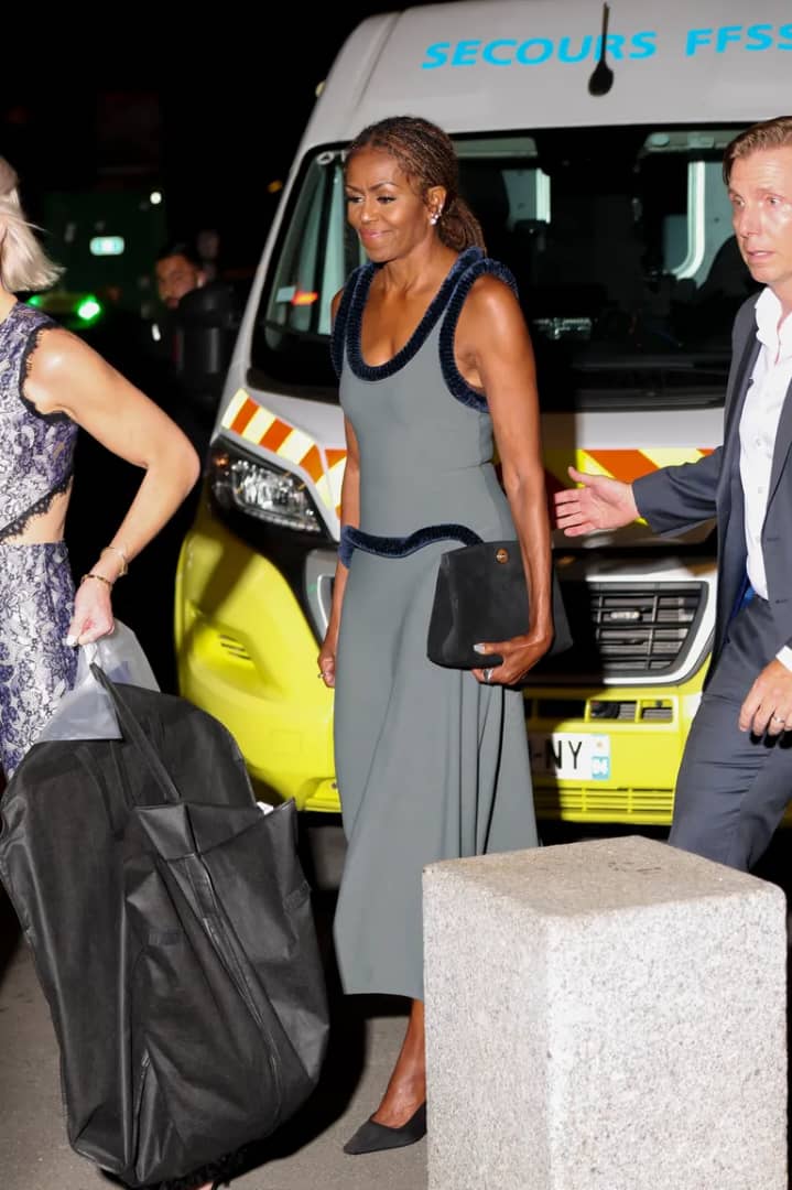 Michelle Obama turns heads at Céline Dion’s Paris comeback concert