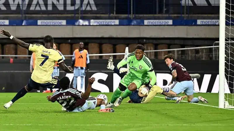 Will Arsenal defend the title? Beat Villa at park
