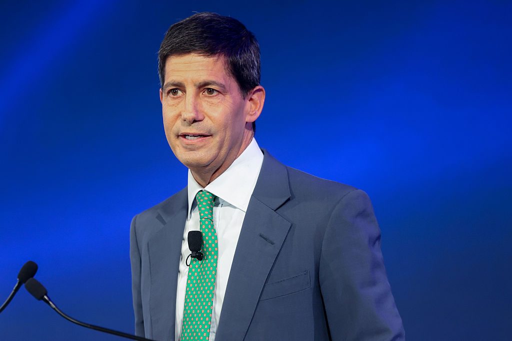 Fed decision to rattle markets either way, a hold may be the riskier path: deVere CE